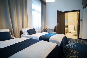 Фото номера Трехместный номер «Комфорт» Курортные отели Kasor Resort &amp; Spa г. Стрыкув 4
