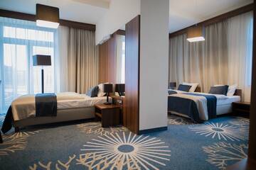 Фото номера Трехместный номер «Комфорт» Курортные отели Kasor Resort &amp; Spa г. Стрыкув 3