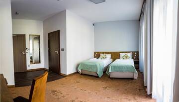 Фото номера Стандартный двухместный номер с 1 кроватью Курортные отели Kasor Resort &amp; Spa г. Стрыкув 3