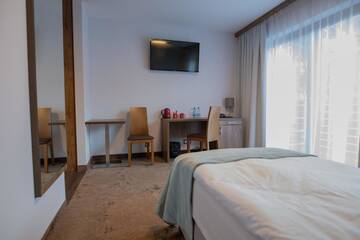 Фото номера Стандартный одноместный номер Курортные отели Kasor Resort &amp; Spa г. Стрыкув 5